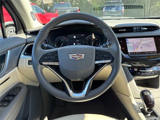 used 2023 Cadillac XT6 car, priced at $37,865