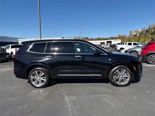 used 2023 Cadillac XT6 car, priced at $37,865