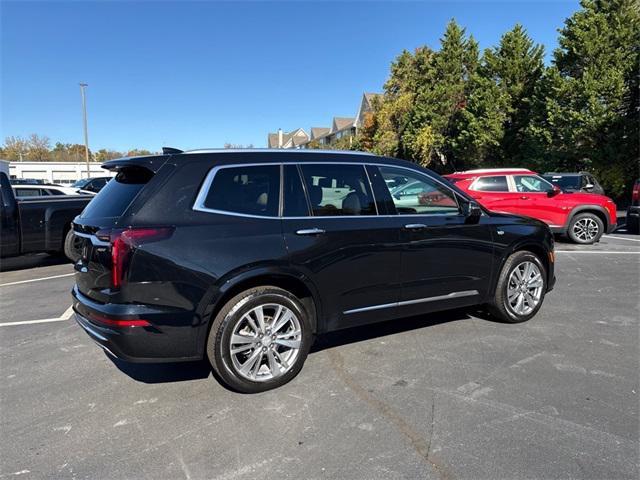 used 2023 Cadillac XT6 car, priced at $37,865