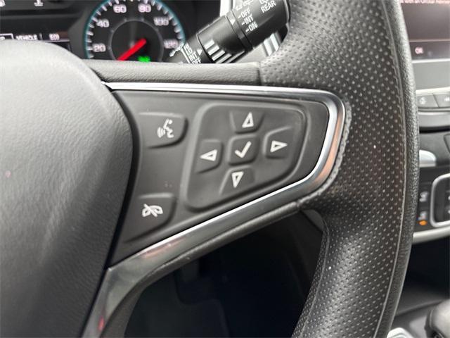 used 2024 Chevrolet Equinox car, priced at $22,595