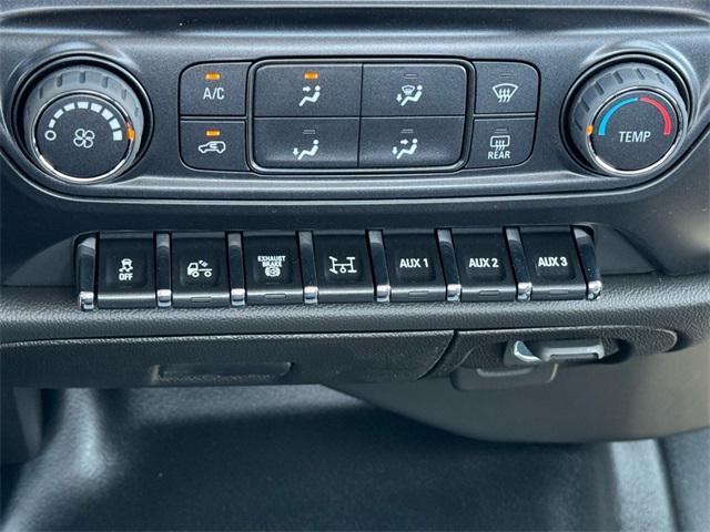 new 2024 Chevrolet Silverado 1500 car, priced at $61,762