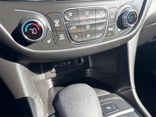 used 2023 Chevrolet Equinox car, priced at $22,985