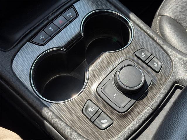 used 2023 GMC Acadia car, priced at $25,995