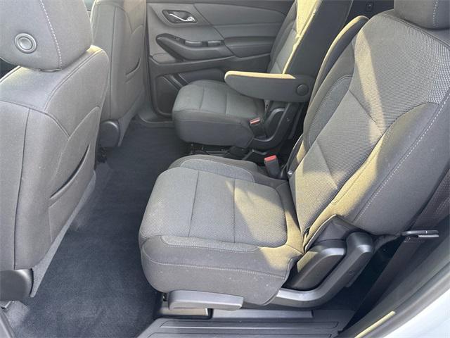 used 2023 Chevrolet Traverse car, priced at $29,995