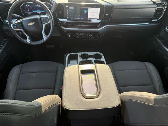 used 2022 Chevrolet Silverado 1500 car, priced at $31,995