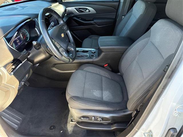 used 2023 Chevrolet Traverse car, priced at $33,995