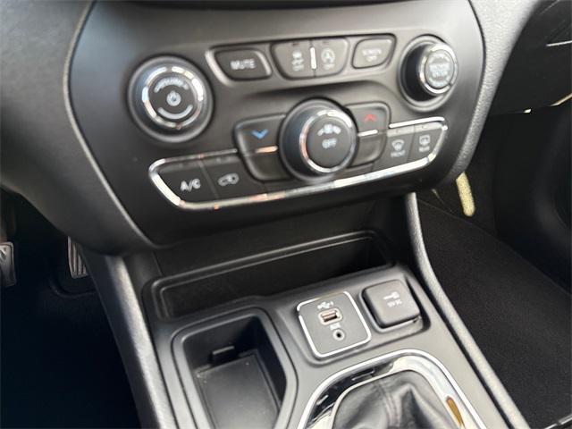 used 2021 Jeep Cherokee car, priced at $16,995