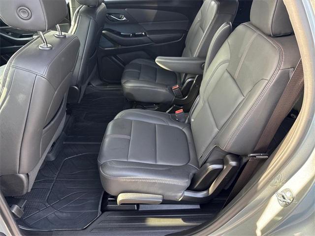 used 2023 Chevrolet Traverse car, priced at $37,595