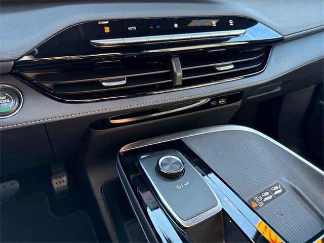 used 2025 Buick Enclave car, priced at $38,595