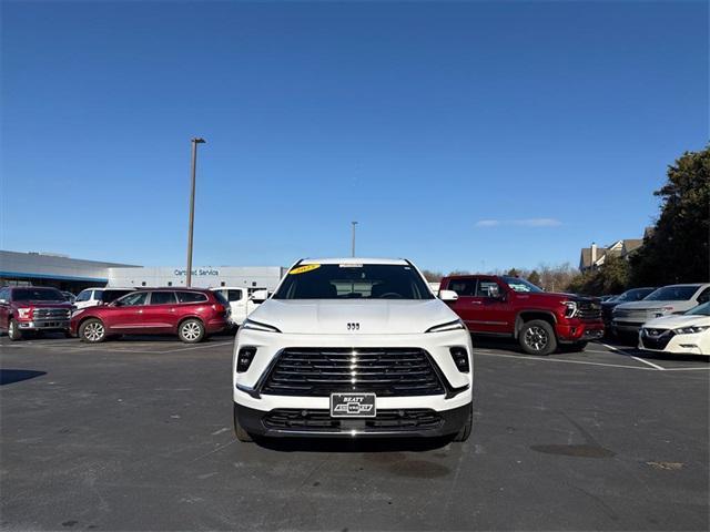 used 2025 Buick Enclave car, priced at $38,595