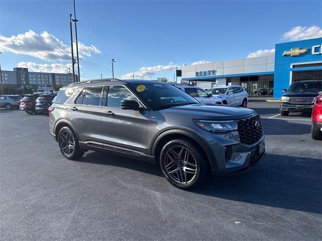 used 2025 Ford Explorer car, priced at $37,585