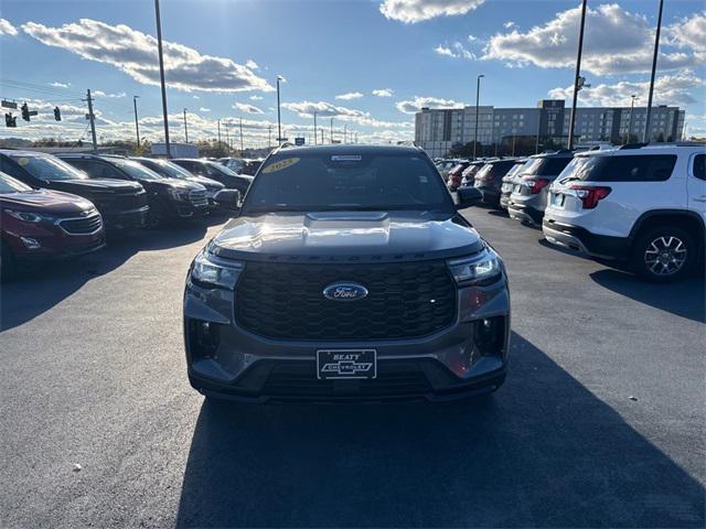 used 2025 Ford Explorer car, priced at $37,585