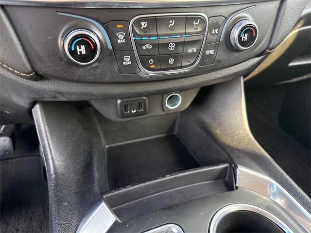 used 2021 Chevrolet Traverse car, priced at $17,995