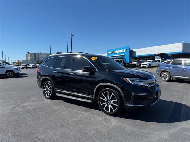 used 2019 Honda Pilot car, priced at $25,865