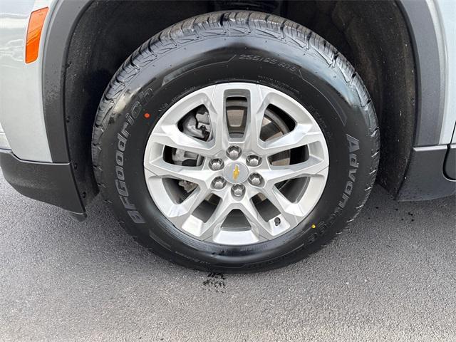 used 2023 Chevrolet Traverse car, priced at $25,995