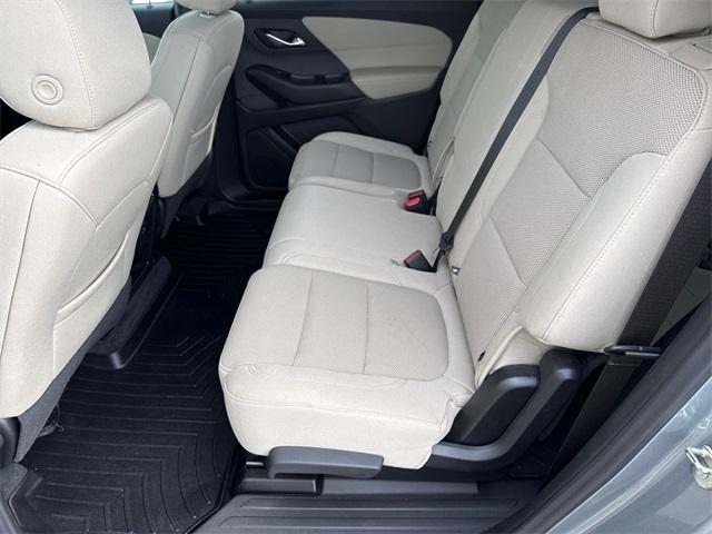 used 2023 Chevrolet Traverse car, priced at $25,995