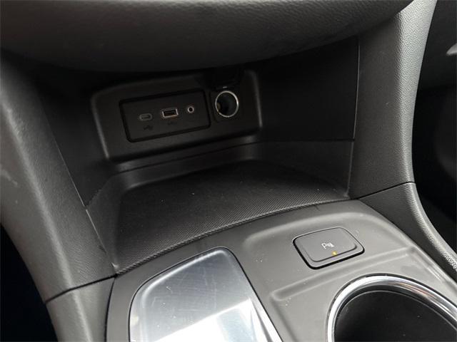 used 2022 Chevrolet Equinox car, priced at $21,595