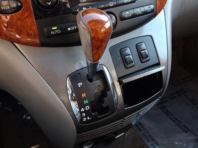 used 2007 Toyota Sienna car, priced at $5,000