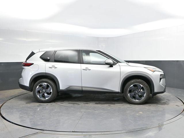 used 2025 Nissan Rogue car, priced at $22,047