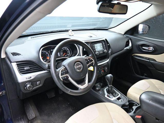 used 2015 Jeep Cherokee car, priced at $9,130