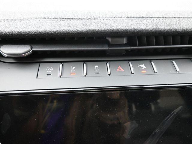 new 2026 Jeep Grand Cherokee car, priced at $47,017