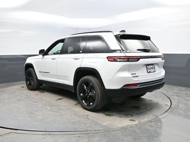 new 2026 Jeep Grand Cherokee car, priced at $47,017