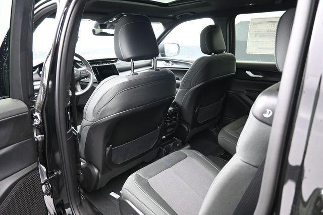 new 2026 Jeep Grand Cherokee L car, priced at $44,035