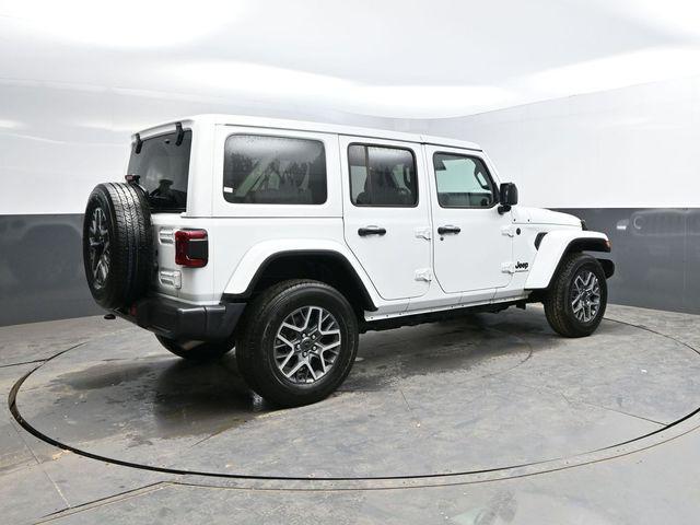 used 2025 Jeep Wrangler car, priced at $34,898