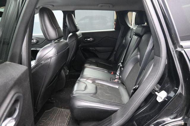 used 2021 Jeep Cherokee car, priced at $18,999