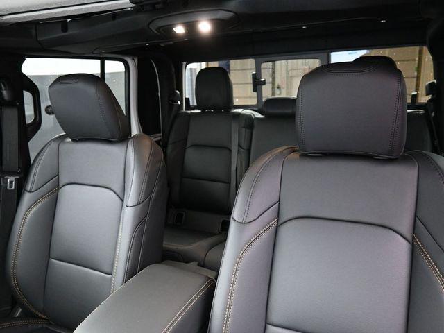 new 2026 Jeep Gladiator car, priced at $49,971