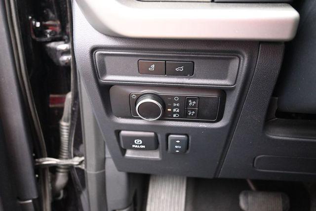used 2024 Ford Expedition car, priced at $40,894
