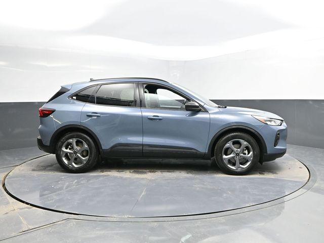 used 2025 Ford Escape car, priced at $21,999