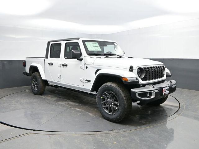 new 2026 Jeep Gladiator car, priced at $46,696
