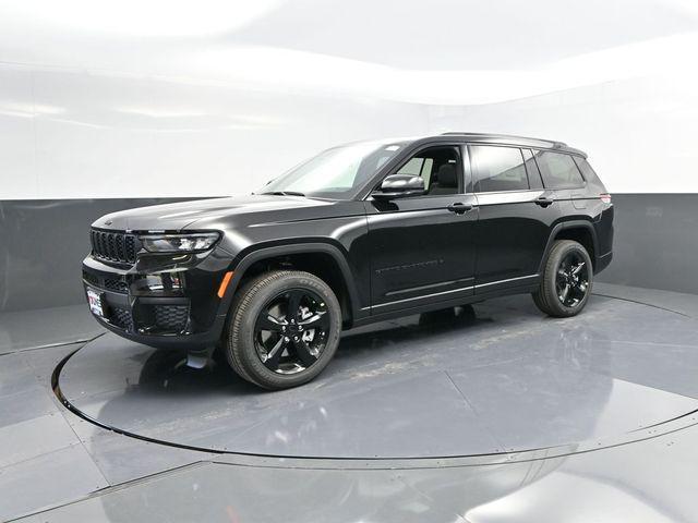 new 2025 Jeep Grand Cherokee L car, priced at $45,422