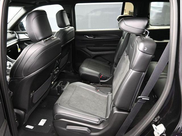 new 2025 Jeep Grand Cherokee L car, priced at $45,422