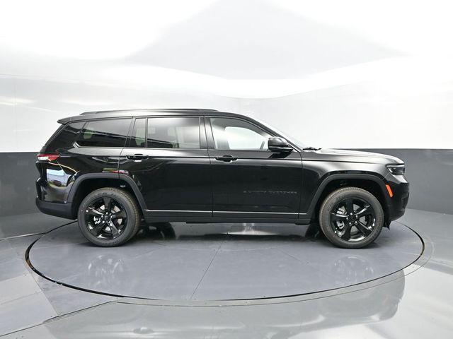 new 2025 Jeep Grand Cherokee L car, priced at $45,422