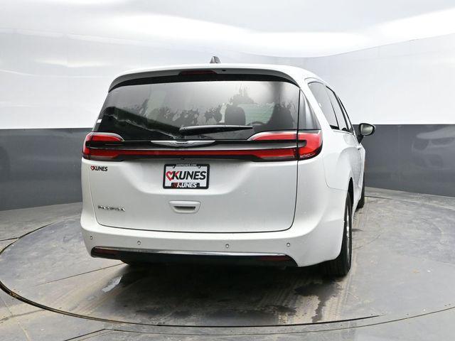 used 2023 Chrysler Pacifica car, priced at $25,499