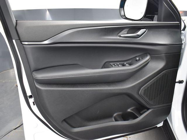 new 2025 Jeep Grand Cherokee L car, priced at $41,473