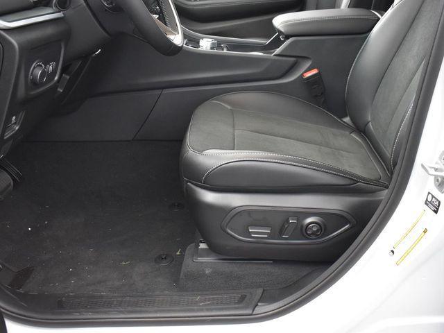 new 2025 Jeep Grand Cherokee L car, priced at $41,473