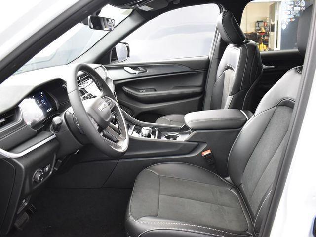 new 2025 Jeep Grand Cherokee L car, priced at $41,473