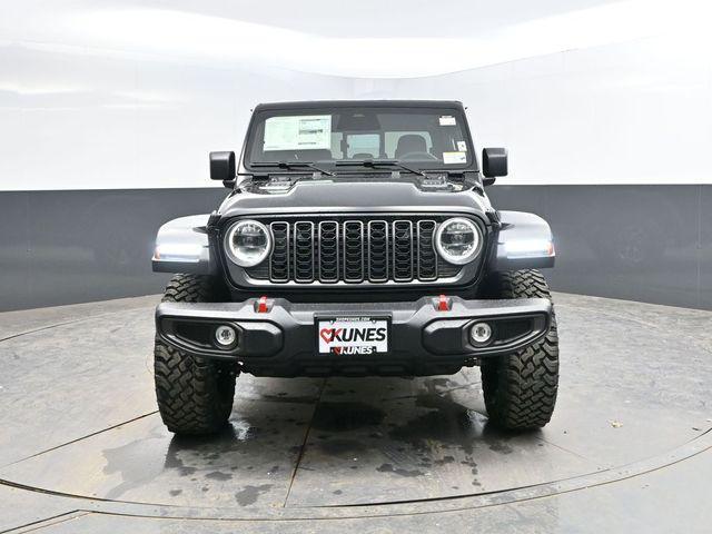new 2026 Jeep Gladiator car, priced at $55,157