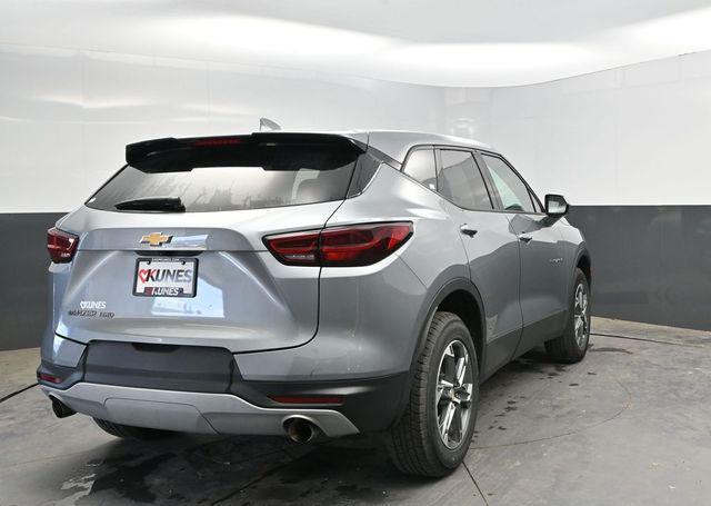 used 2025 Chevrolet Blazer car, priced at $29,296