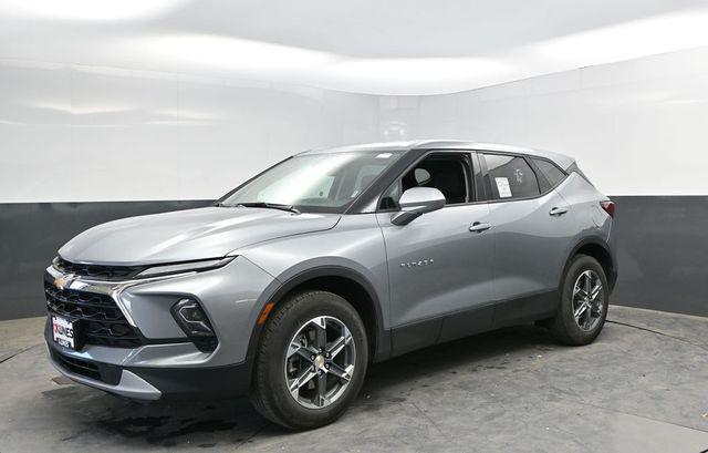 used 2025 Chevrolet Blazer car, priced at $29,296