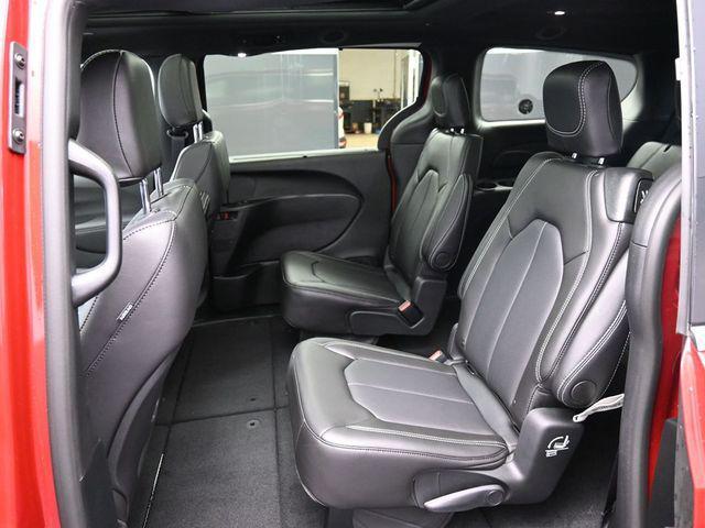 new 2026 Chrysler Pacifica car, priced at $45,692