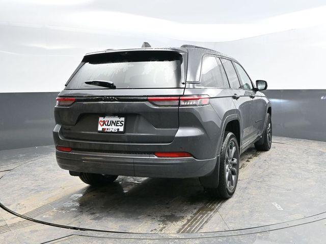 new 2026 Jeep Grand Cherokee car, priced at $49,842