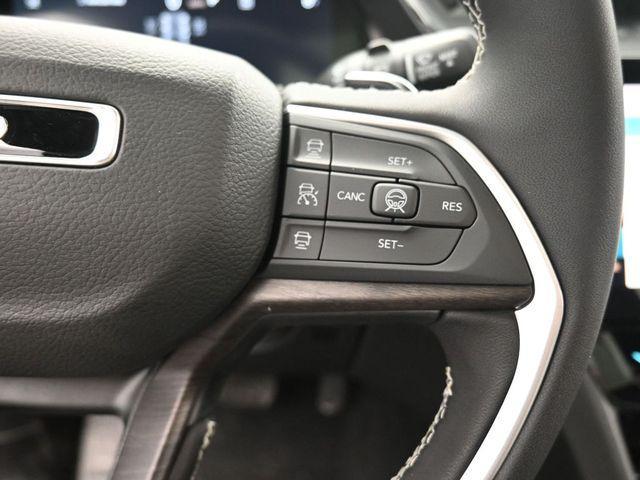 new 2026 Jeep Grand Cherokee car, priced at $49,842