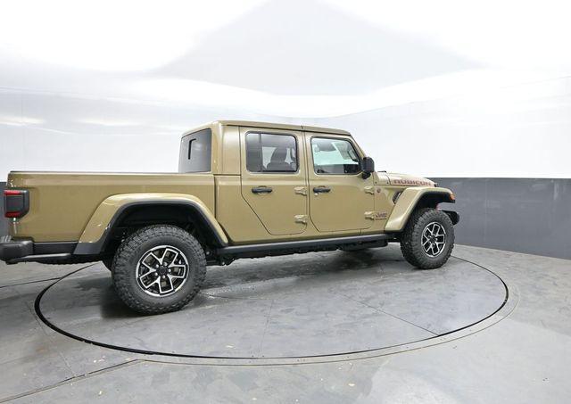 new 2026 Jeep Gladiator car, priced at $57,123