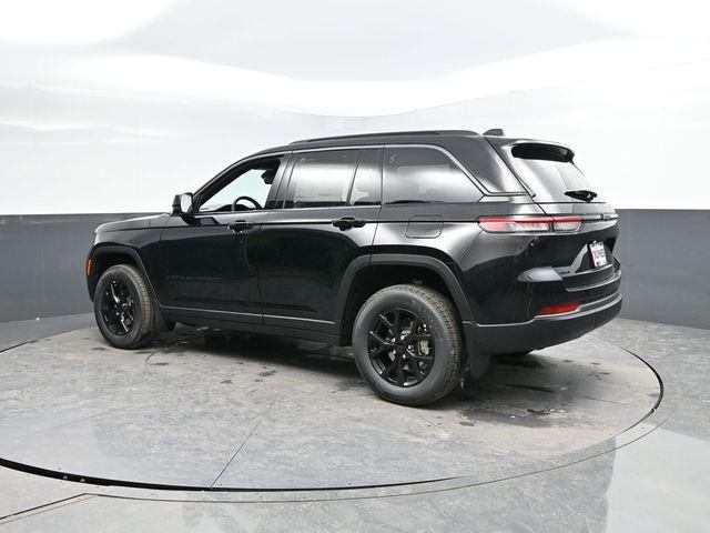 new 2026 Jeep Grand Cherokee car, priced at $48,272