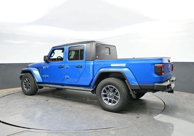 used 2021 Jeep Gladiator car, priced at $28,624