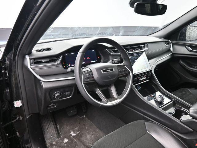 used 2024 Jeep Grand Cherokee L car, priced at $27,142